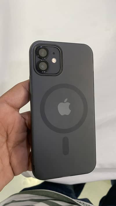 Apple iPhone 12