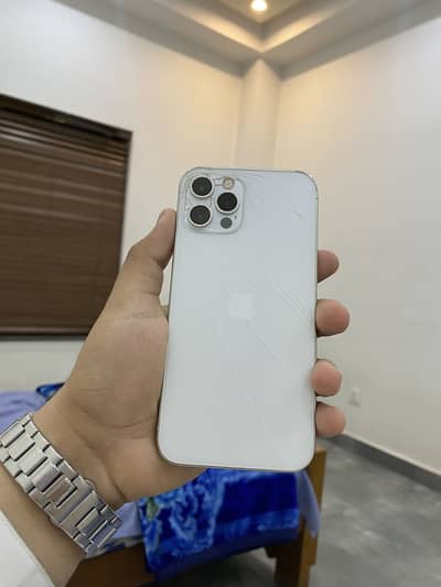 Apple iPhone 12 Pro