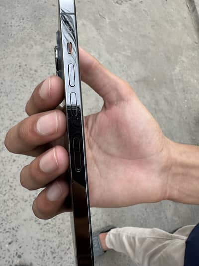 Apple iPhone 13 Pro