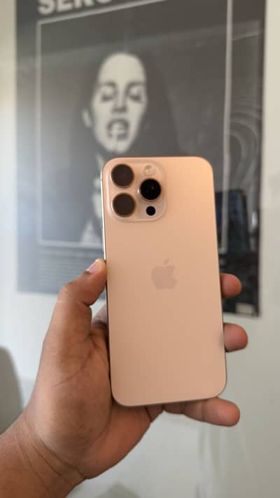 Apple iPhone 16 Pro Max