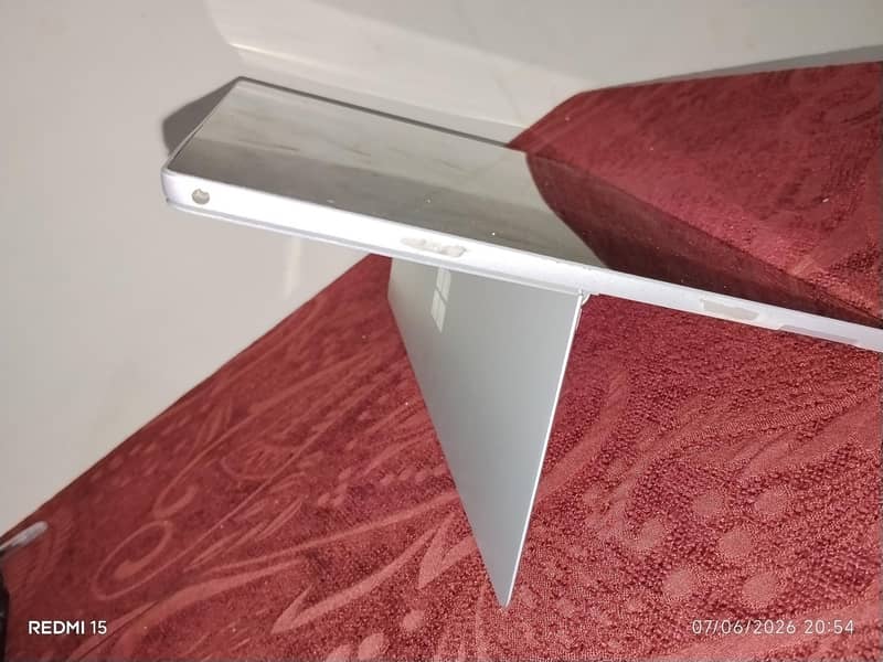 Microsoft macbook 3