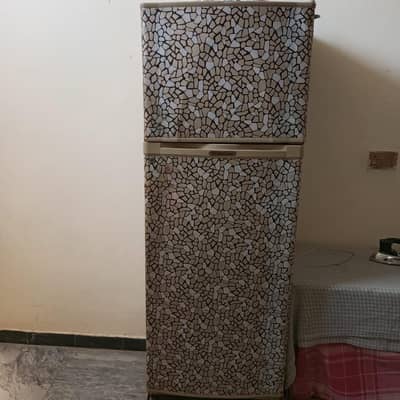 Dawalance fridge, refrigerator