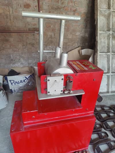 Chappal Machine