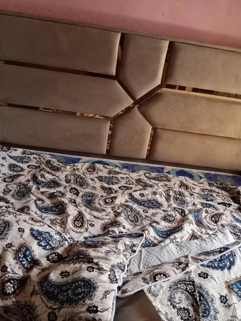 Double Bed Set 0