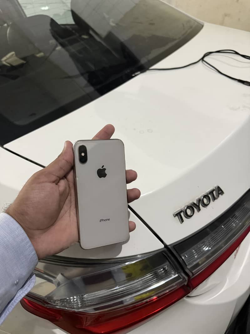 Apple iPhone X 1