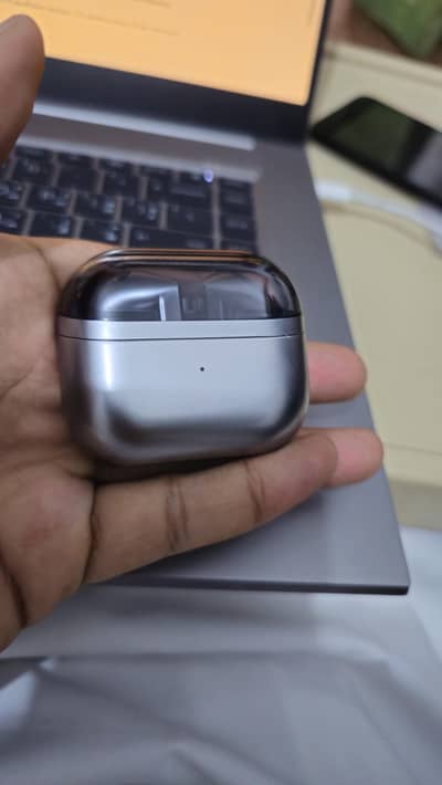 Samsung buds 3