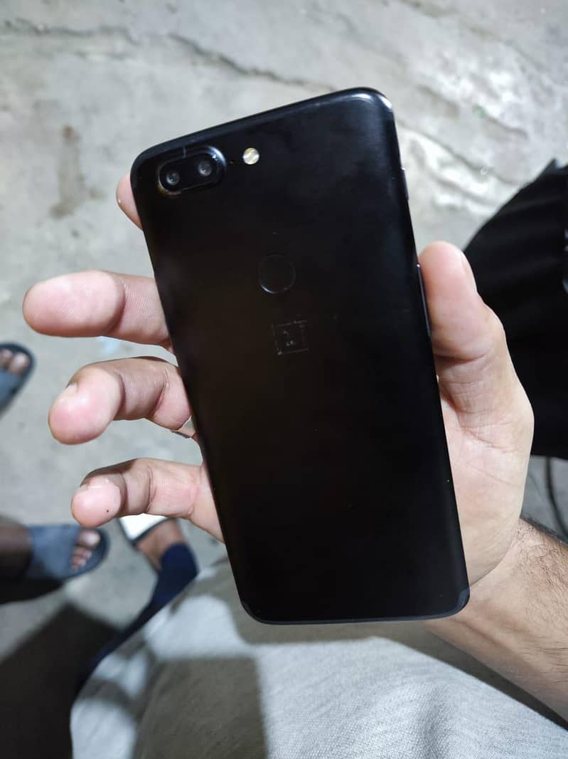 One Plus 5T 2