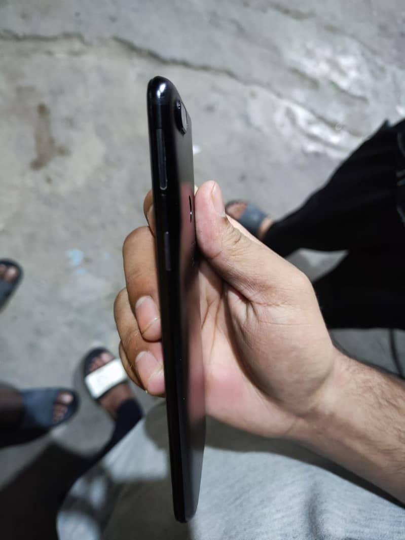 One Plus 5T 4