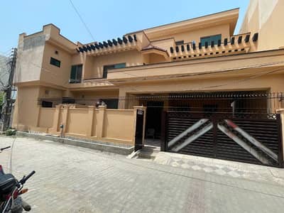 14 MARLA HOUSE AVAILABLE FOR RENT