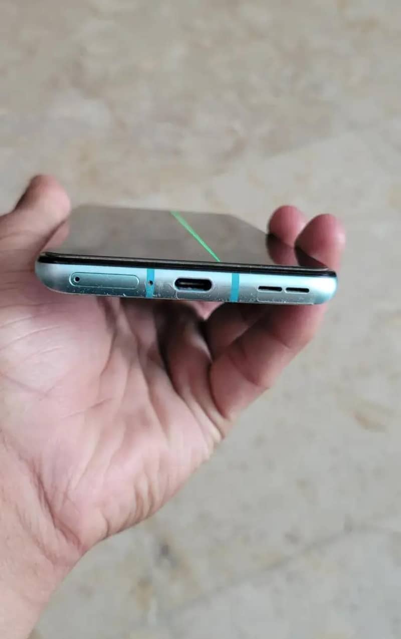 One Plus 8T 2
