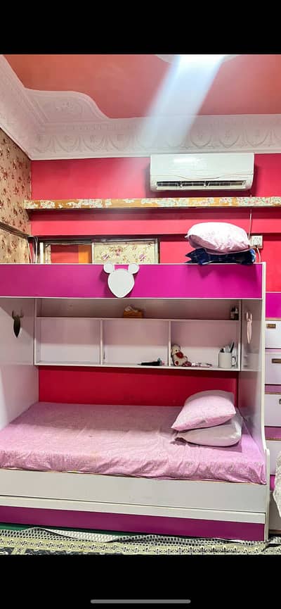 Kids bed for sale