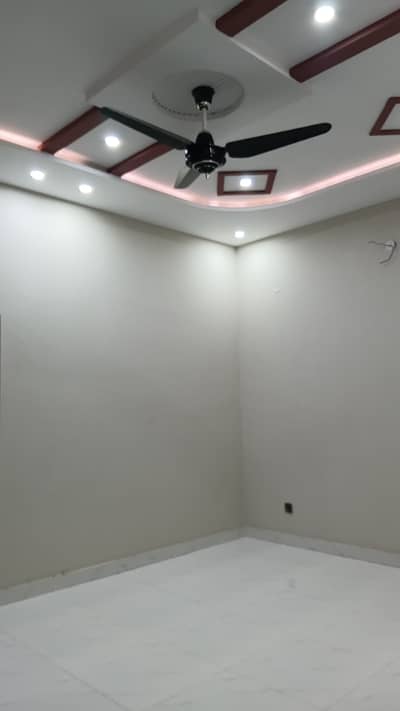 10 marla lower portion for rent LDA Avenue 1