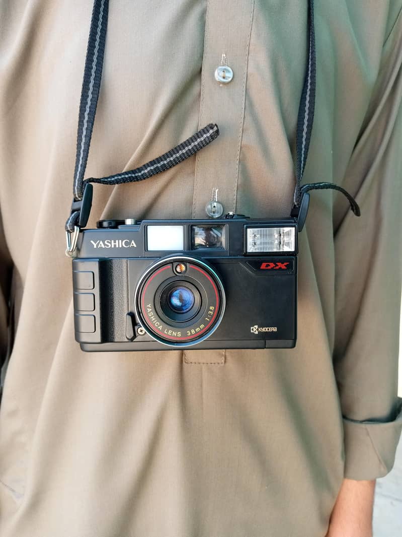 yashica MF-2 4
