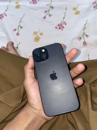 Apple iPhone 15 with box 128 gb 88 battery jv