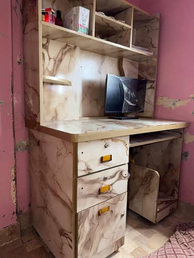 computer table with bookshelf and 3 drawers