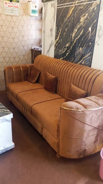 Sofa with 2 chairs