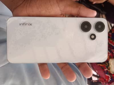 Infinix Hot 30