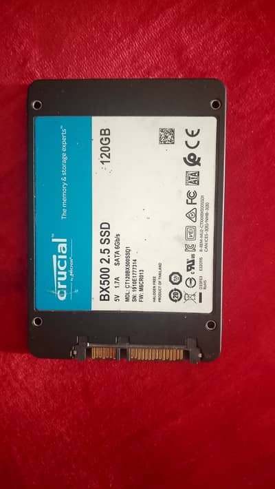 Deal SSD 128+hard disk 256+4 GB RAM