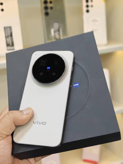 Vivo x300 Pro/X200 pro/X300 ultra/Oneplus 15 box