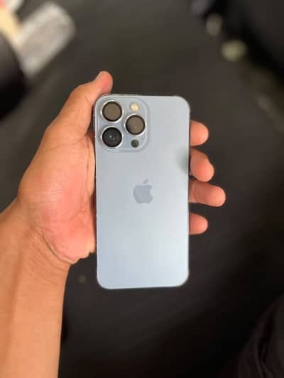 iPhone 13 Pro 256gb condition 9/10