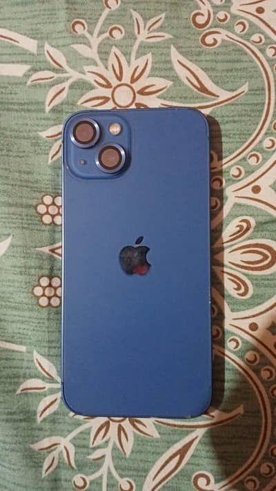 Apple iPhone 13