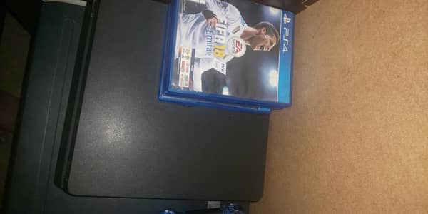 PS4 slim