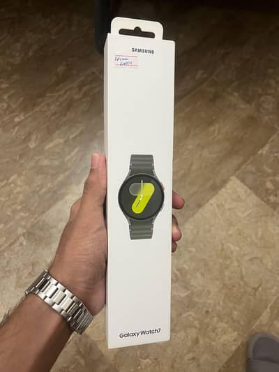 Samsung Galaxy Watch 7 (44mm) Just Box Open