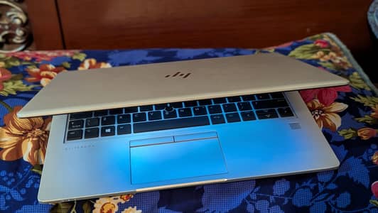 HP Elite book 830 G5