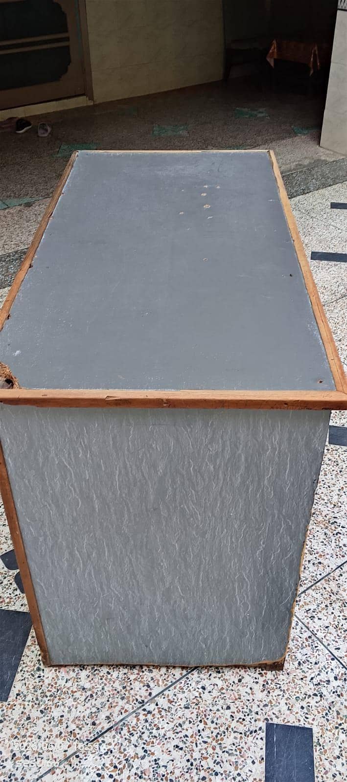 counter table 3