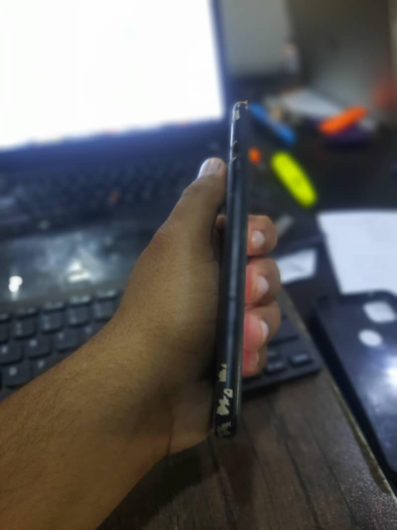 Google Pixel 4a 4