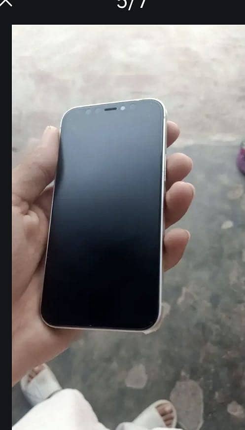 iPhone 12 mini 4