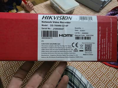 Hikvision NVR network video recorder DS 7604NI Q1/4P