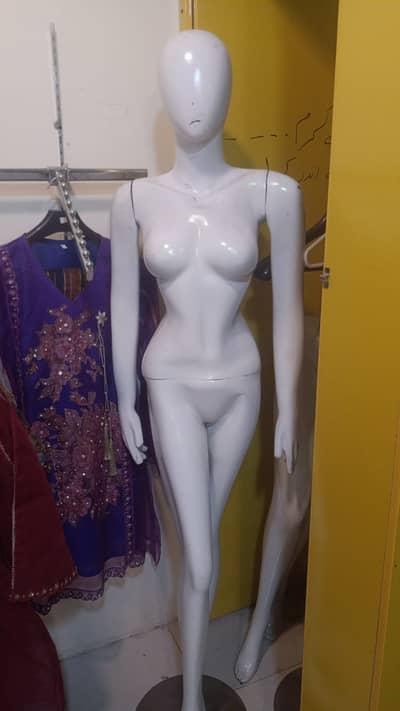Fiber Mannequin Ladies | Dummy for sale | Ladies Dummies