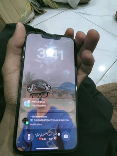 Apple iPhone 13