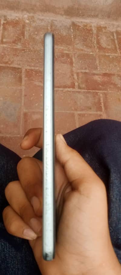 Vivo Y21