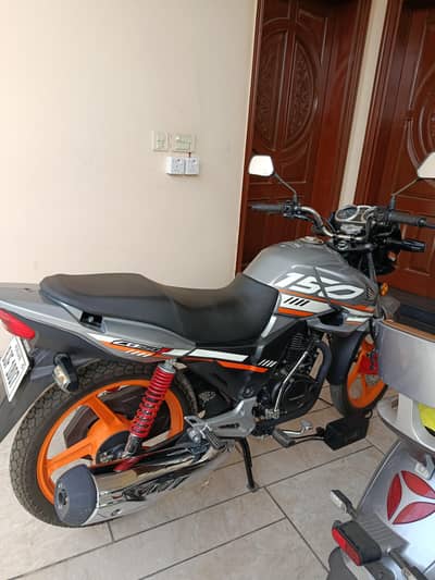 Honda CB 150F – Like Brand New | Only 1,600 KM Driven