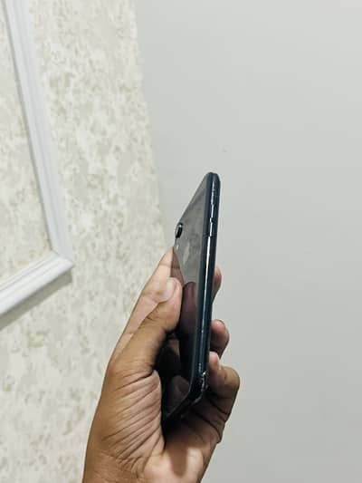 Apple iPhone XR