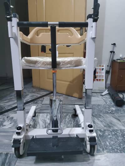 Hydraulic Lift Chair with Wheels and  Commode Toilet