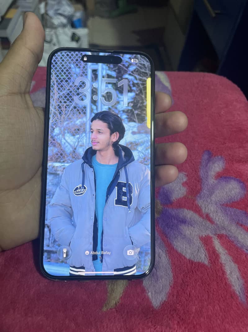 Apple iPhone 15 plus 1