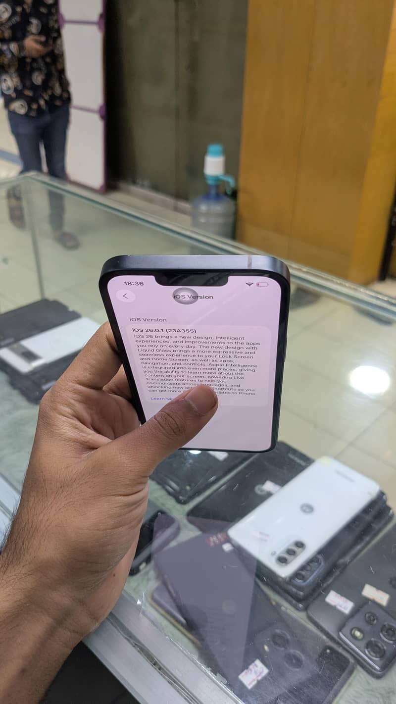 Apple iPhone 14 6