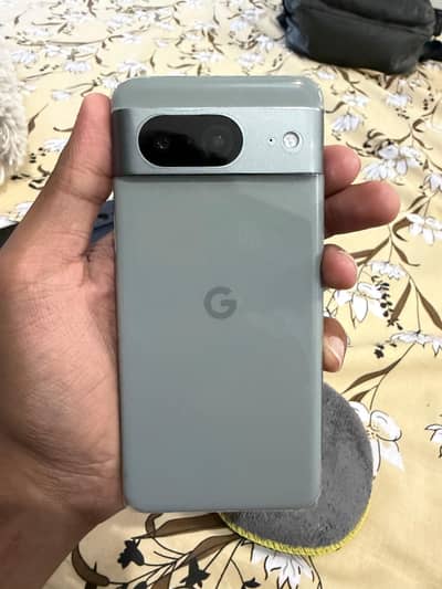 Google Pixel 8