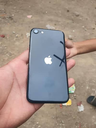 Apple iPhone SE