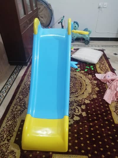 Baby plastic slide