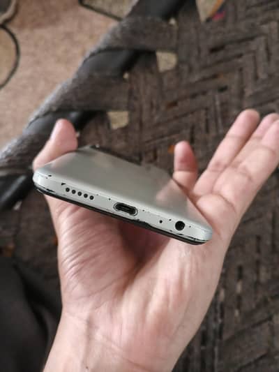 Tecno Spark 8C 3 64 ha only kit ha