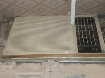 General window ac 1.5 ton running condition  korangi 5