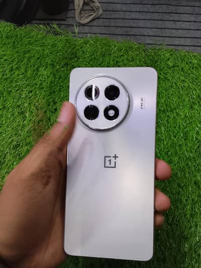 One Plus 13R