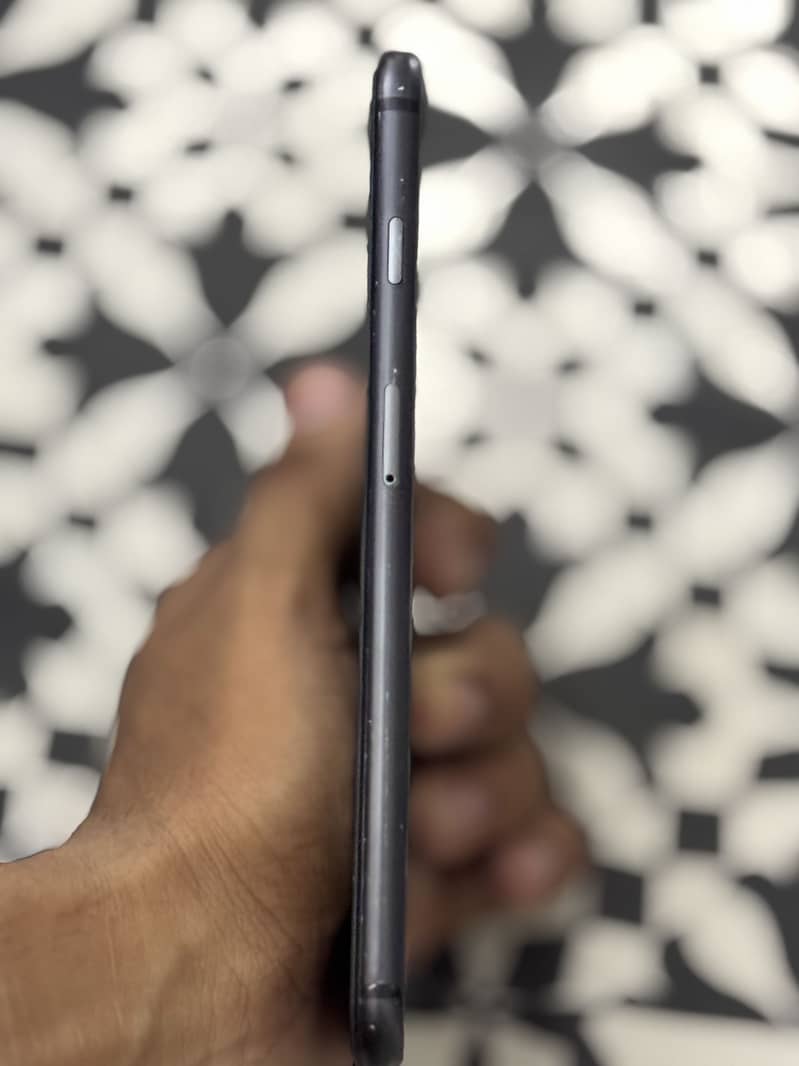 iPhone 8 Plus 3