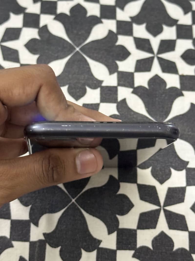 iPhone 8 Plus 4