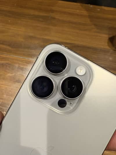 iPhone 15 PM fU model
