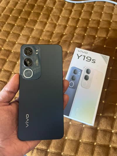 vivo y19s brand new with box